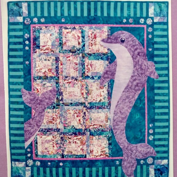 Vintage 90s Dolphin Quilt Sewing Pattern 60x66 - Picture 8 of 11